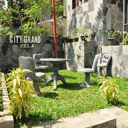 Hotel City Grand Ella-3